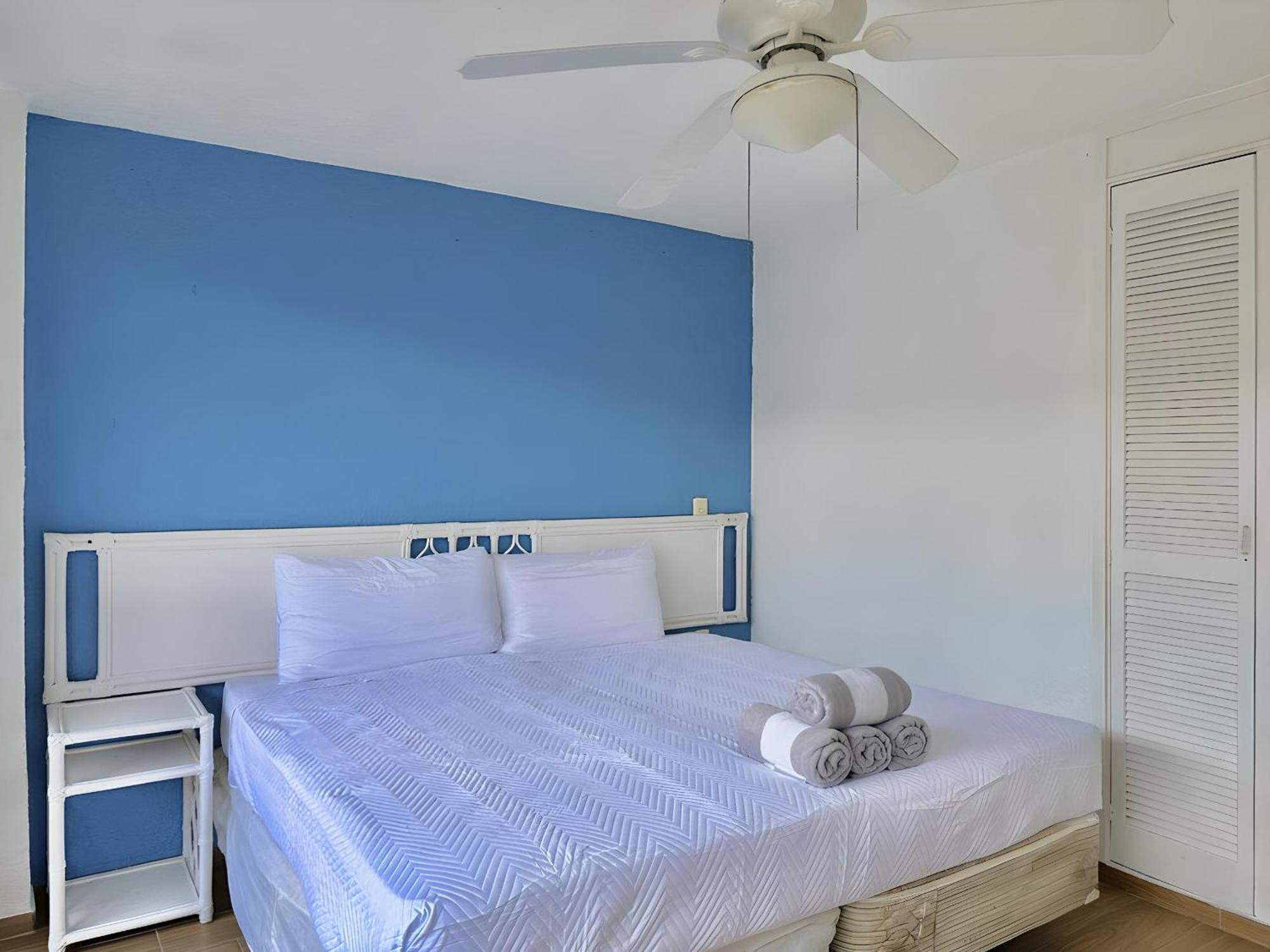 Marlin By Andiani Travel Apartment Канкун Екстериор снимка