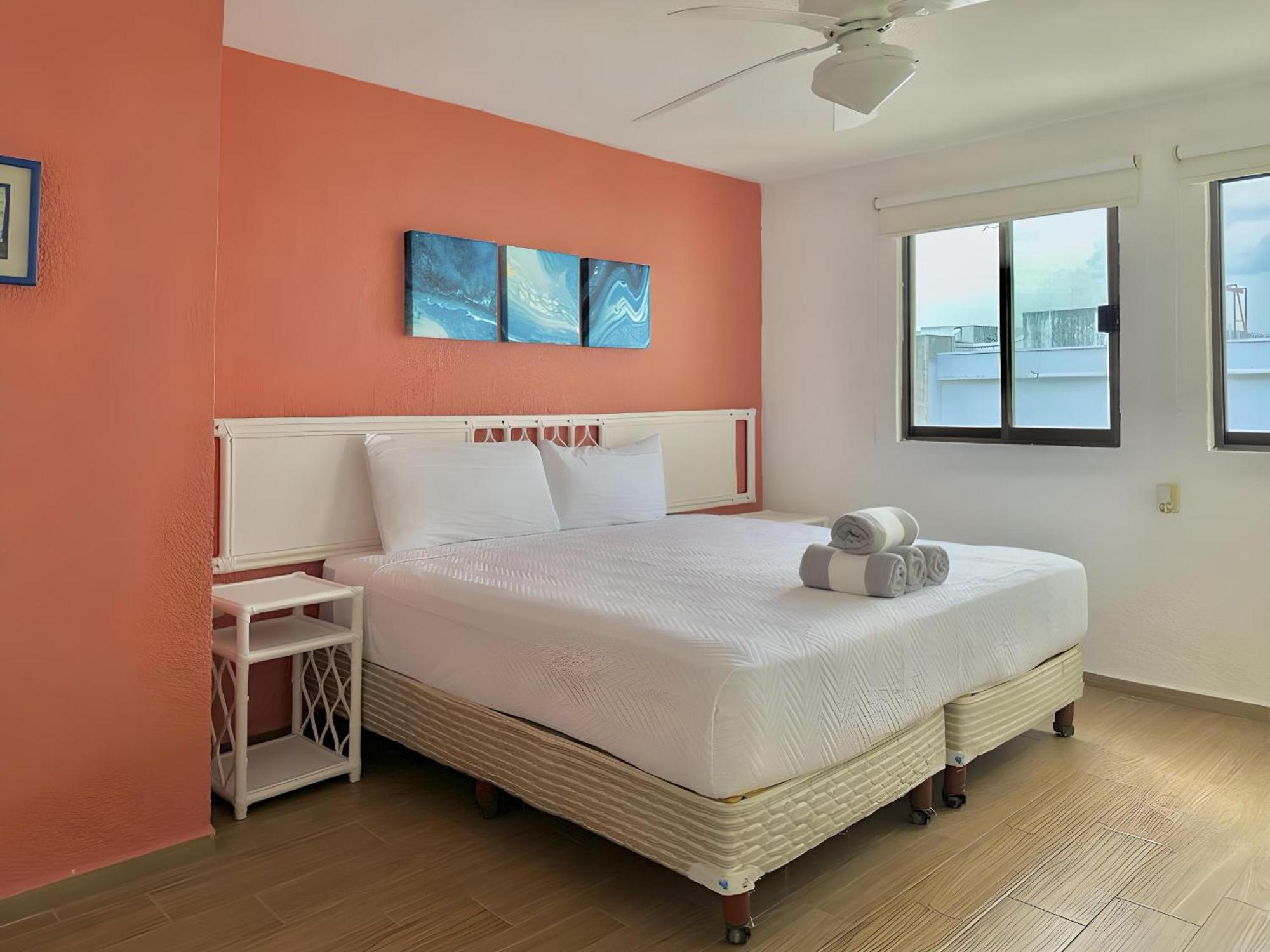 Marlin By Andiani Travel Apartment Канкун Екстериор снимка