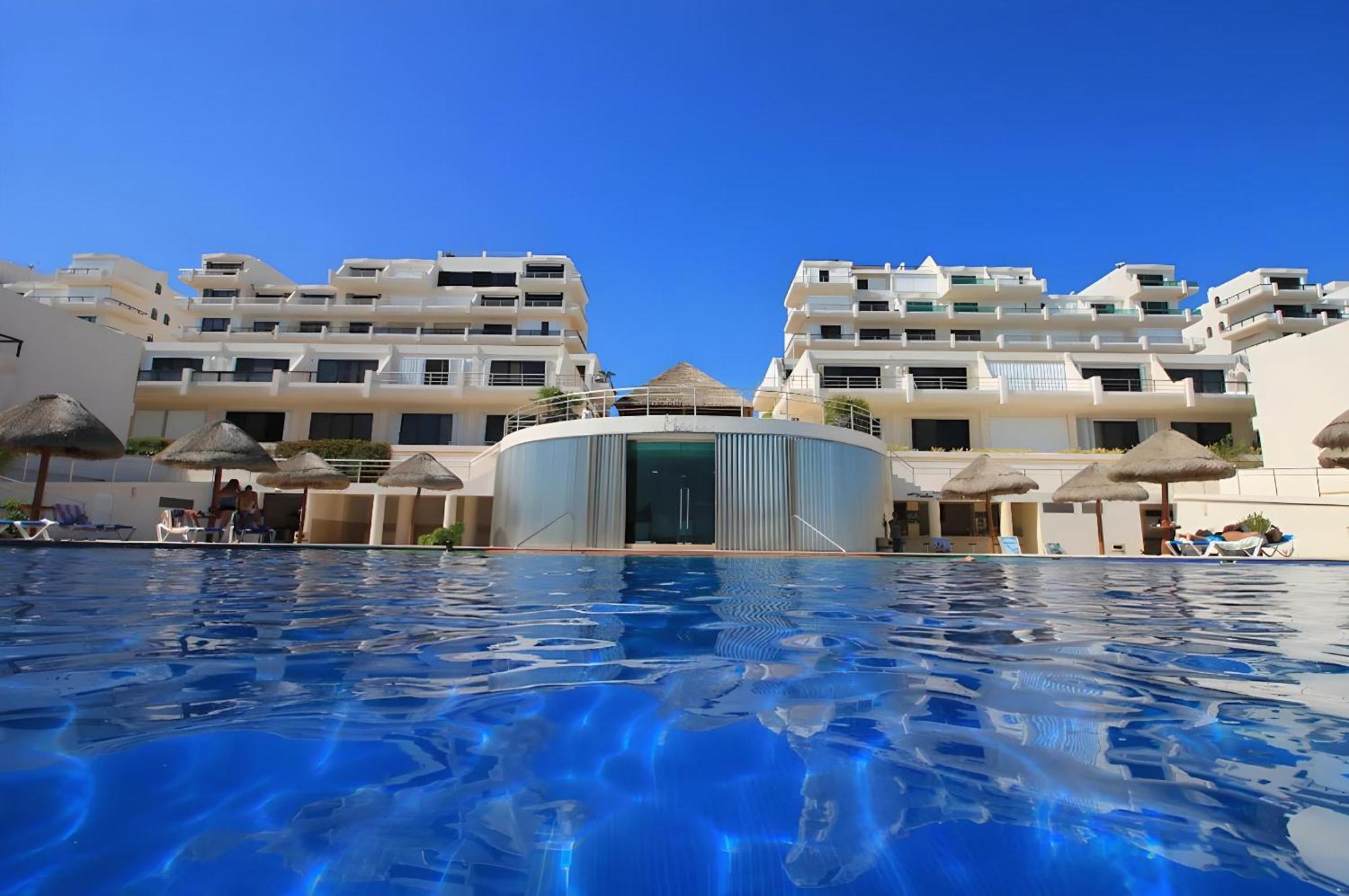 Marlin By Andiani Travel Apartment Канкун Екстериор снимка